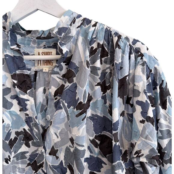 A SHIRT THING Penelope Top Blue Floral Print Size Small Relaxed 3/4 Sleeve Tunic - Picture 3 of 6